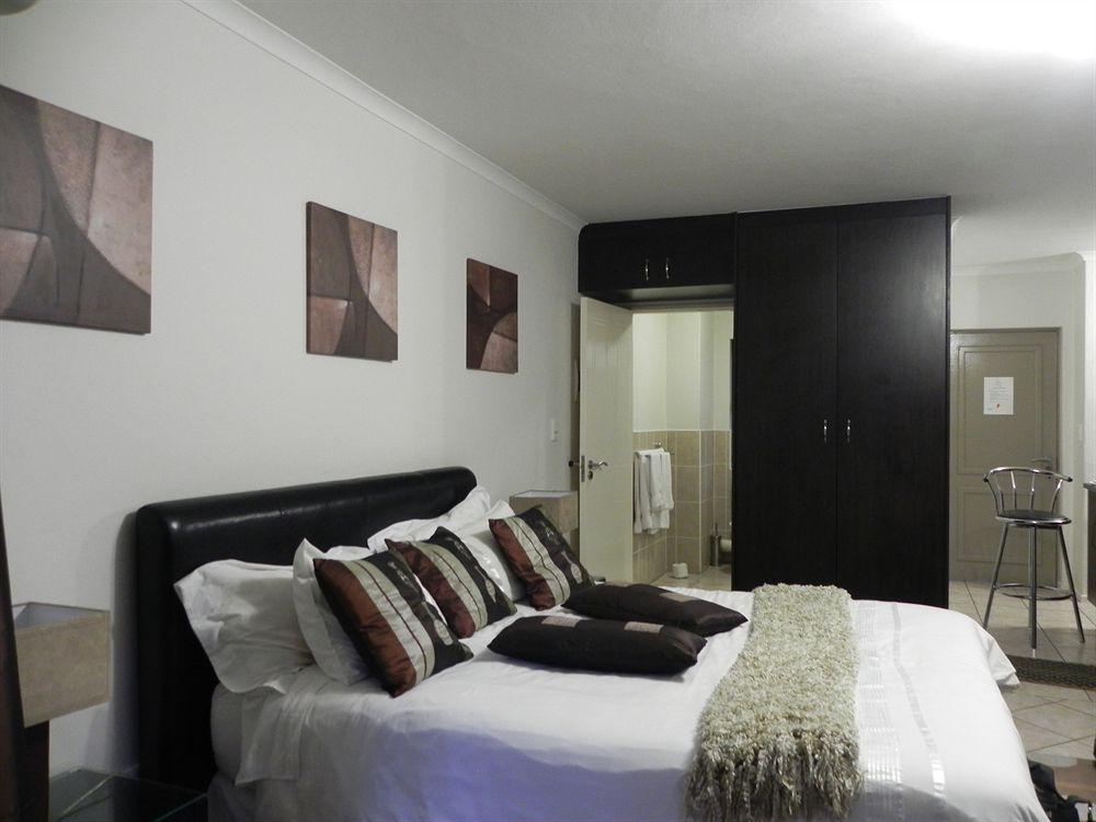 Westay Timessquare Apartments Sandton Extérieur photo